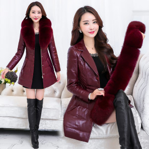 韩版羽绒皮衣市场行情解析 价格走势与批发指南